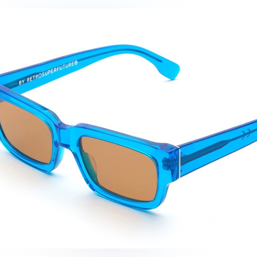 RETROSUPERFUTURE | Blue Roma Sunglasses - Picture 10 of 12